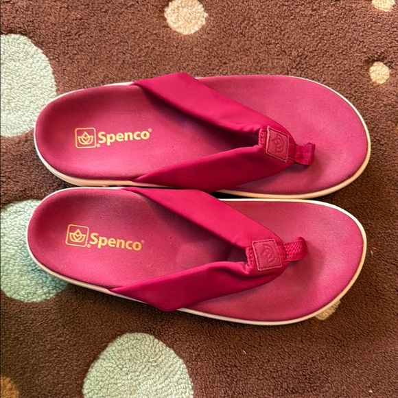 Spenco Women’s Cushioned Sandals - Picture 2 of 4